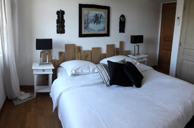 Une chambre de la Bastide du Beauvallon, une villa à la location en Provence.
